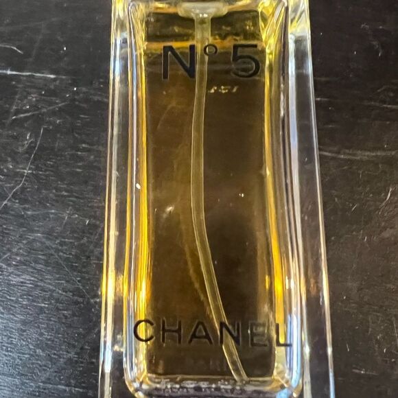 CHANEL No5 eau de Toilette parfume bottle - Picture 5 of 6